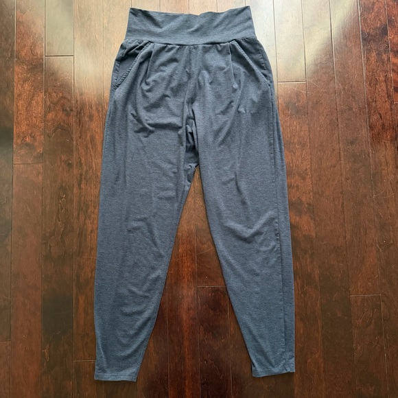 Vuori Pants - Vuori Lux At Ease Women's Pants Navy Gray Size S Casual Athleisure Lounge Active